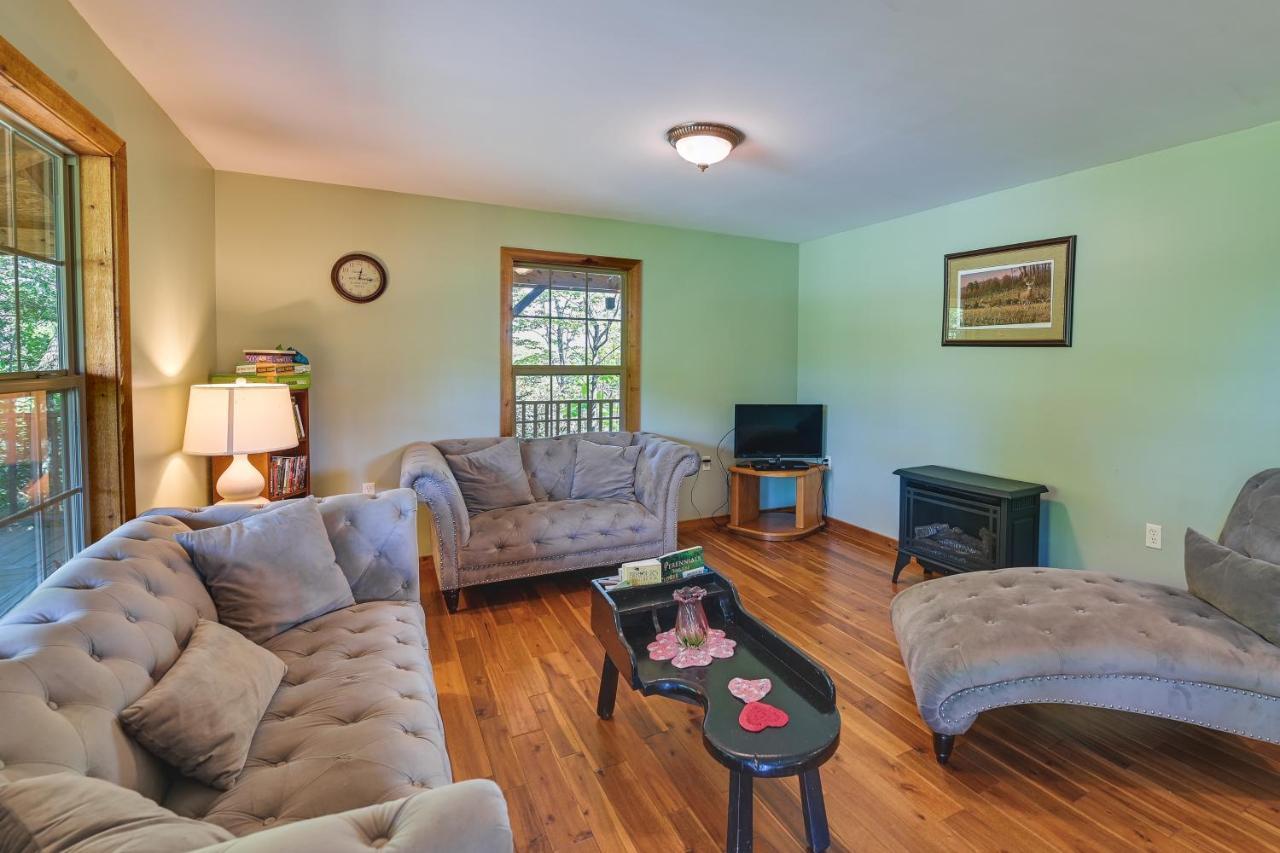 Idyllic Beattyville Cabin Rental With Stunning Views 외부 사진